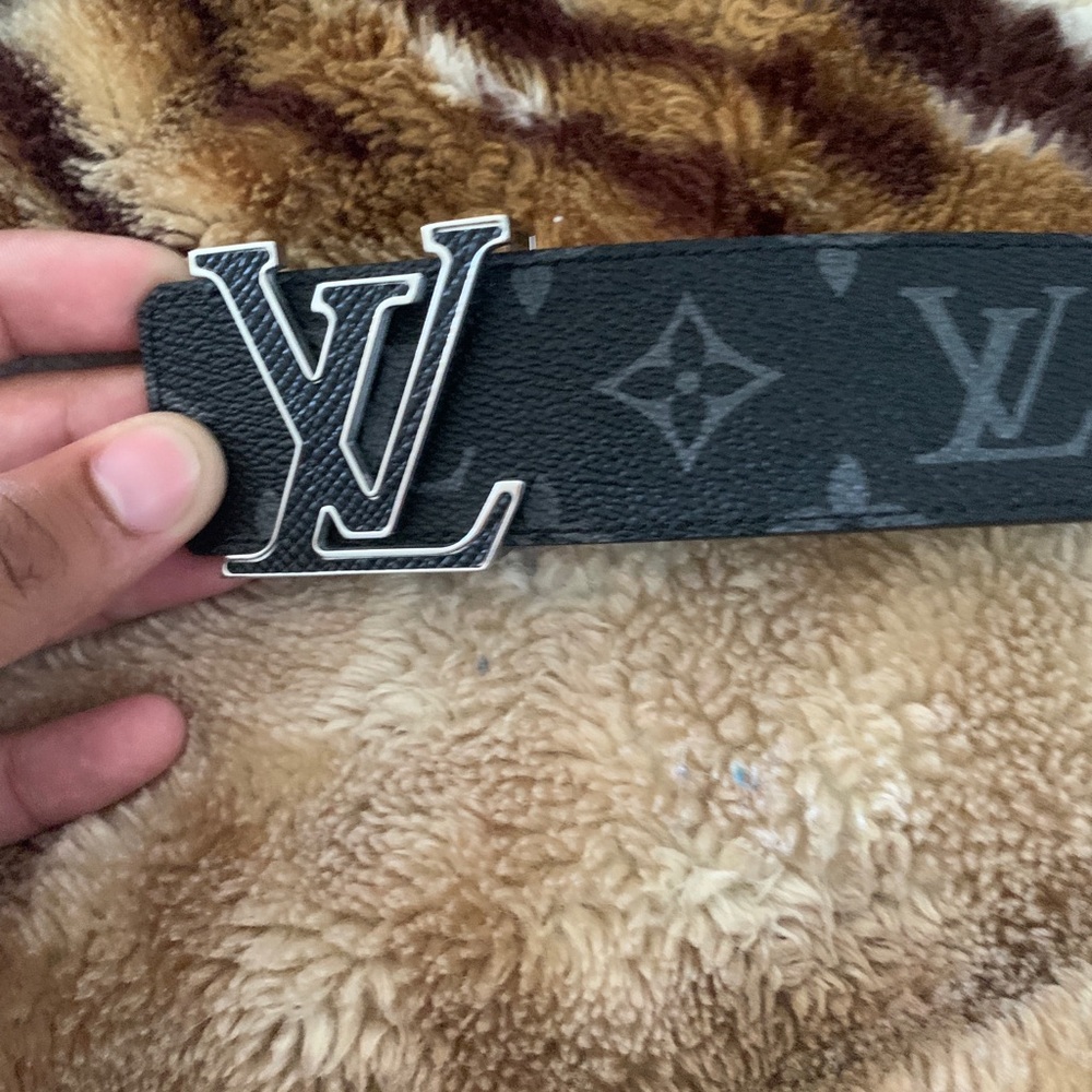 Louis v belt
